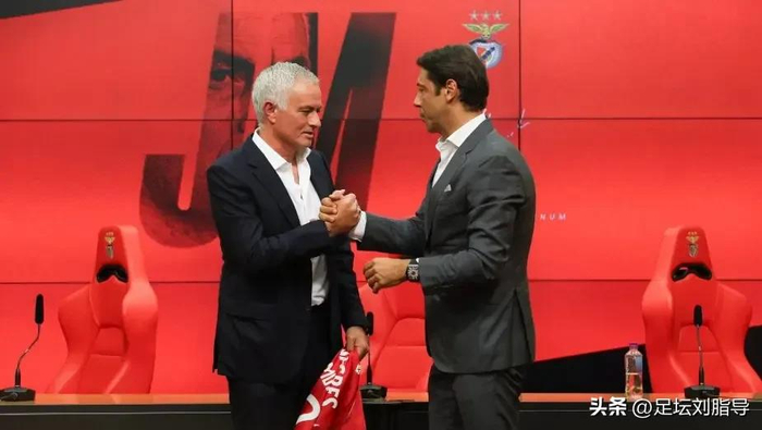 穆里尼奥执教本菲卡陷入信任危机 球迷质疑主帅