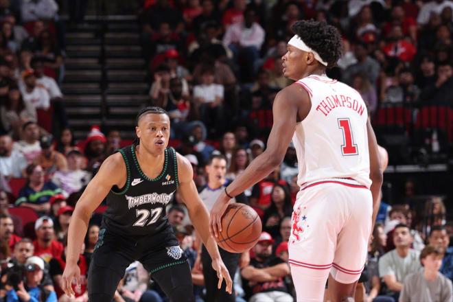 阿门41分创队史纪录火箭8连胜终结主帅用人遭质